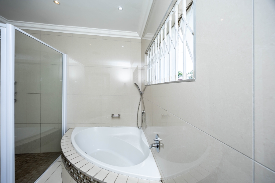 4 Bedroom Property for Sale in Dawn Eastern Cape